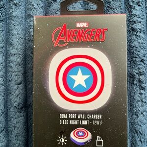 Marvel Avengers Dual Port Wall Charger & LED Night Light